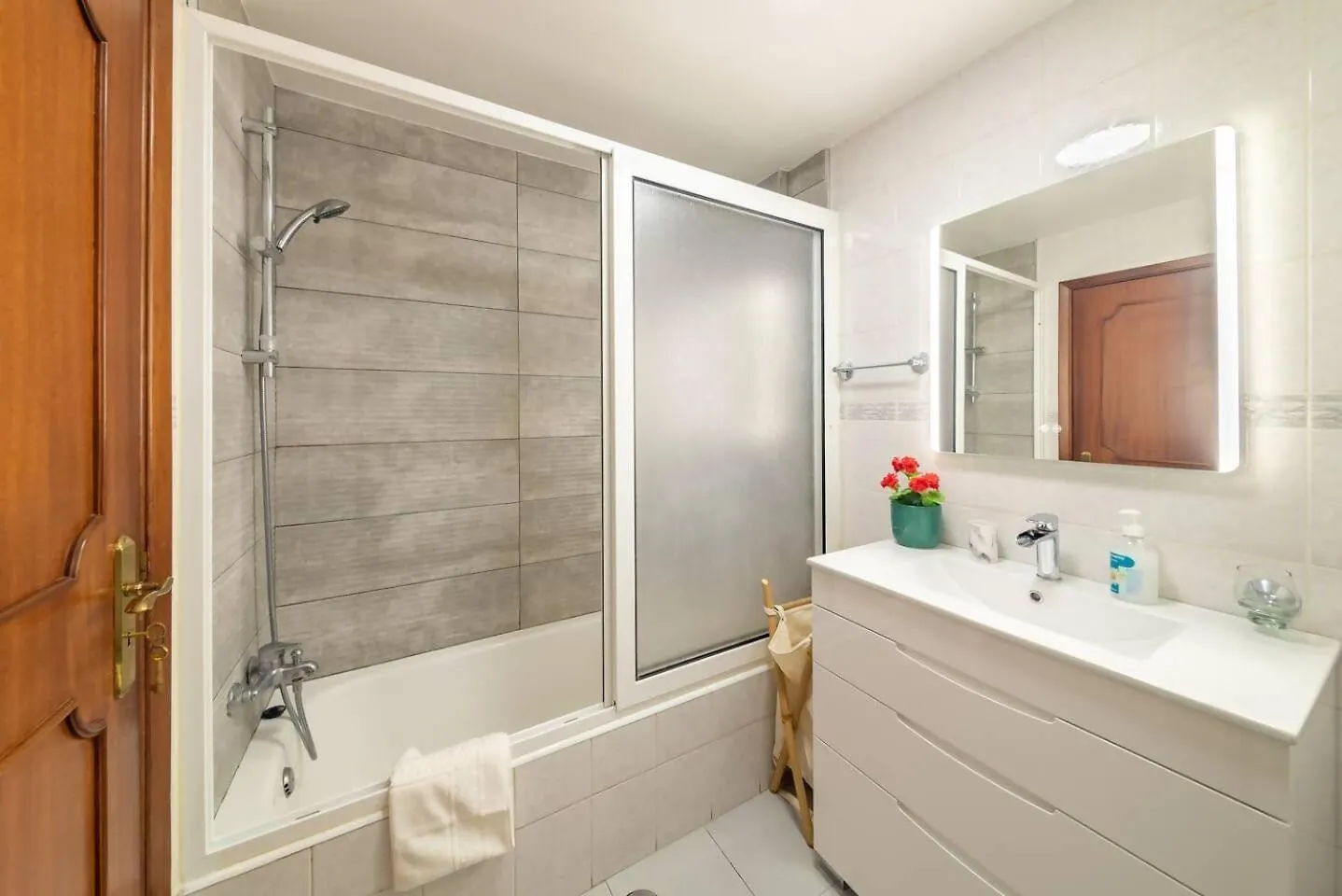 פונשל Gorete Apartment By Mth